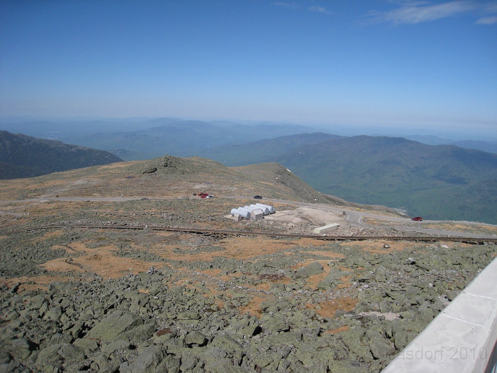 Mt Washington NH 2010 0370.jpg - Mt Washington NH. On May 23 2010 drove the road to the summit. Looked at the views, took some pictures, and drove back down.